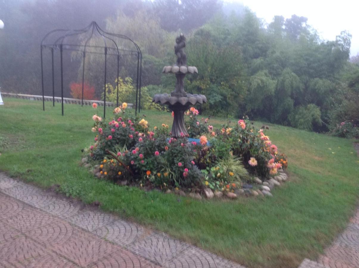 Domaine De La Provencale Panzió Saint-Didier-de-la-Tour Kültér fotó